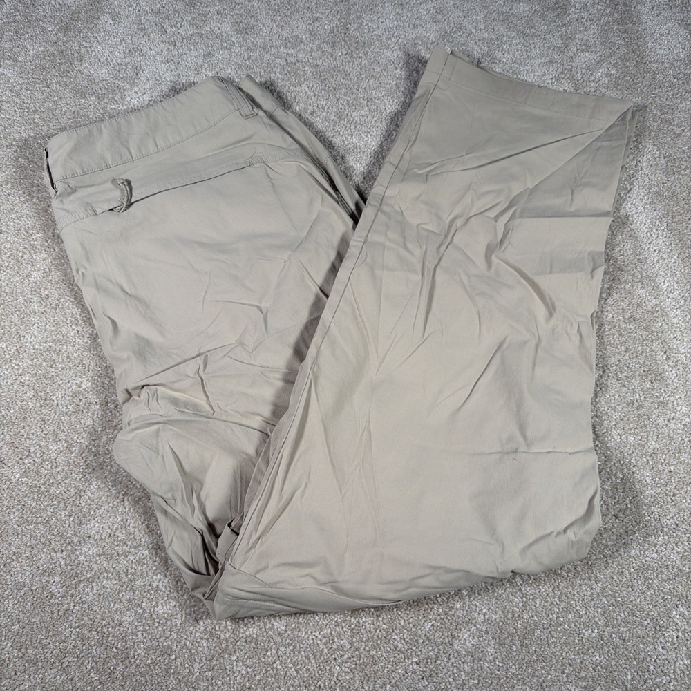 Ultimate Terrain Hiking Convertible Pants Womens 14 (FITS 35 X 31) Gorpcore Camp